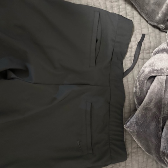 Womens nike golf pants - Picture 3 of 4